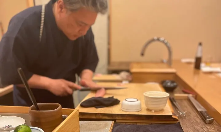 Kyoto Gion Premium Sushi or Japanese Dinner with Local Guide