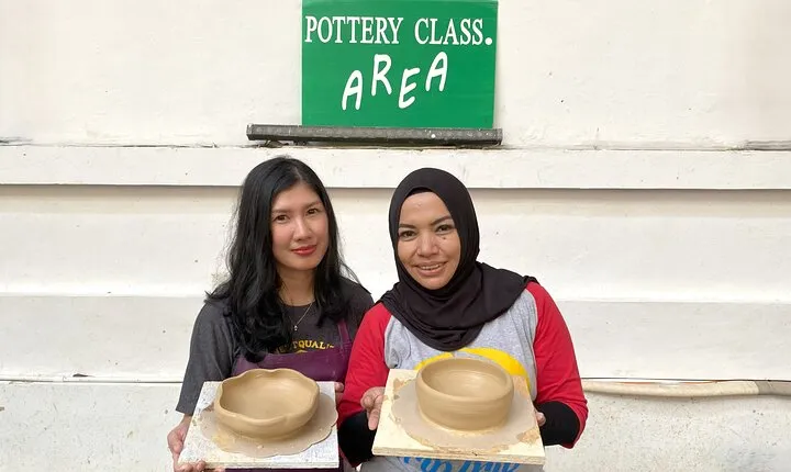 Jakarta Half Day Museum Tour with Pottery Classes