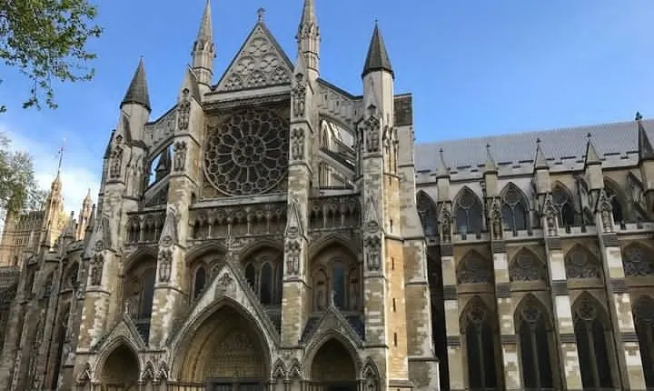 Private Layover Tour of London from Heathrow Airport