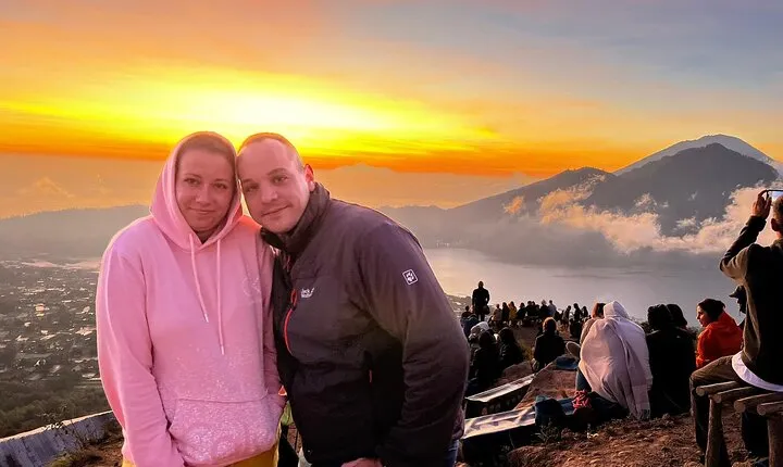 Batur Sunrise Trekking-hot spring-Tegalalang Rice Terraces