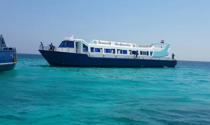 Seawolf Semi-Submarine with Snorkeling in Hurghada
