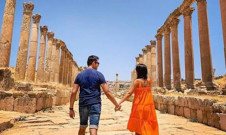 From Amman: Private Full Day Tour to Jerash , Ajloun & Um Qais 