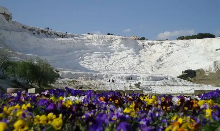 Pamukkale Full Day Trip from Side with Breakfast