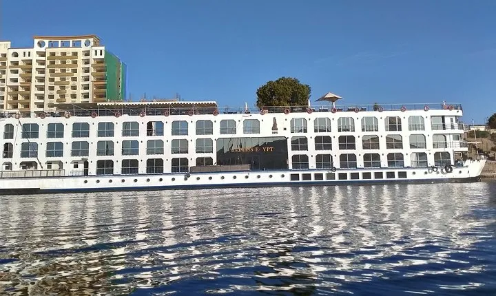 Nile cruise 3 nights Aswan to Luxor
