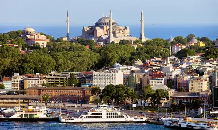4-Day Istanbul City Package plus Airport Transfers