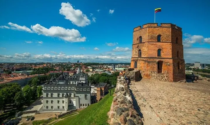 Private Tour: All-Highlights of the Vilnius Old Town