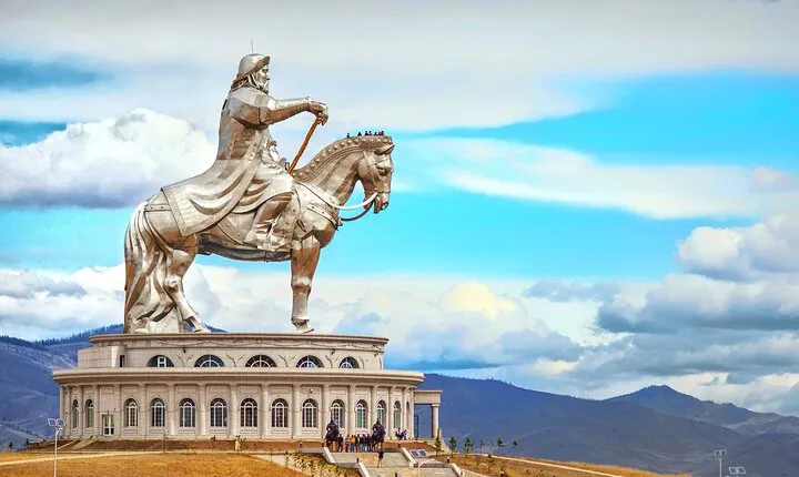 Genghis Khan Statue Day Tour+National Park+Camel Ride+Eagle