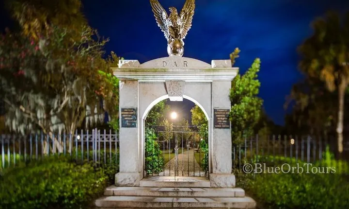 Uncensored Zombie Night-Time Walking Ghost Tour of Savannah (Ages 18+)