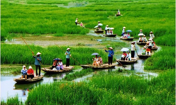 Ninh Binh - Hoa Lu - Tam Coc Group Tour 1 Day
