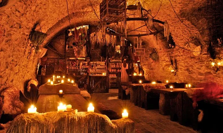 Prague 5 Courses Medieval Dinner and Live Performances