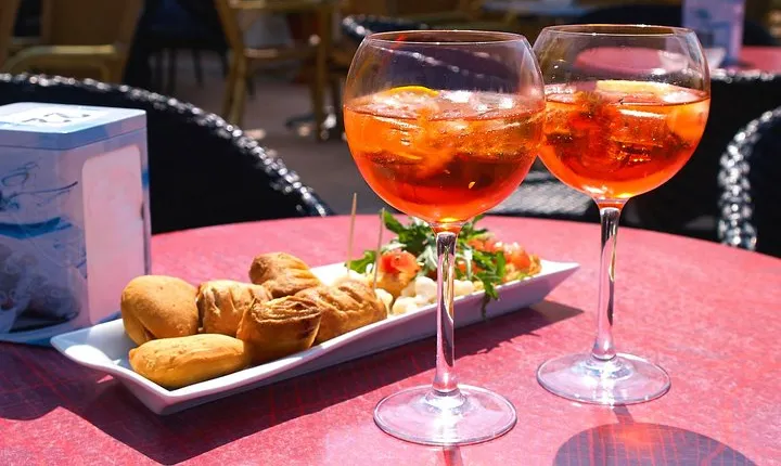 Aperitivo (Italian Tapas, kind of!) Like A Local In Rome, Private