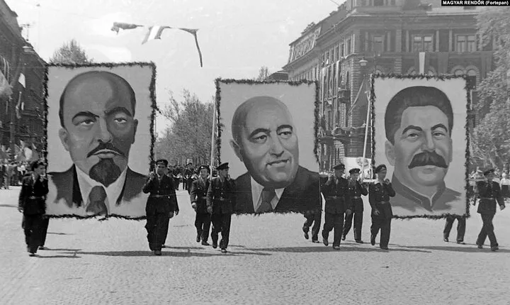 Life Under Communism" with optional visit to the House of Terror