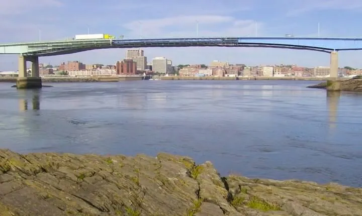 New Brunswick Shore Excursion: Bay of Fundy and More Highlights Tour