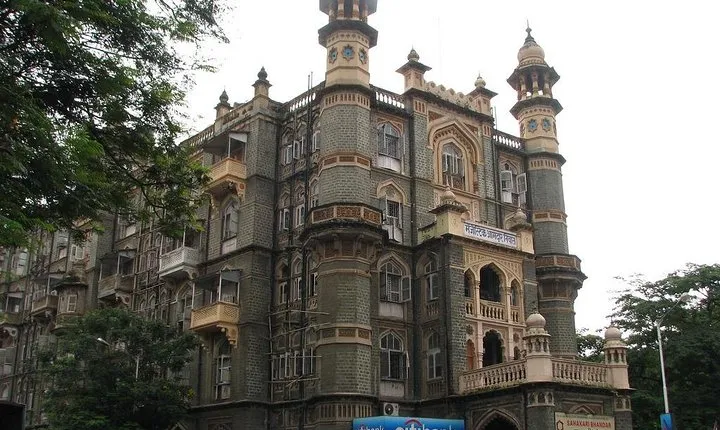Colaba Walking Tour in Mumbai