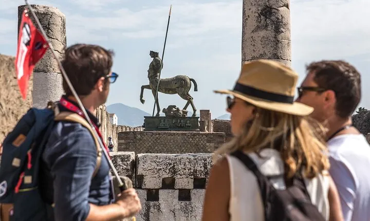 Private Skip-the-Line Pompeii & Mt. Vesuvius Tour from Positano