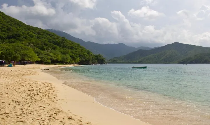 Private transportation service from Barranquilla to hotel close to Tayrona Park