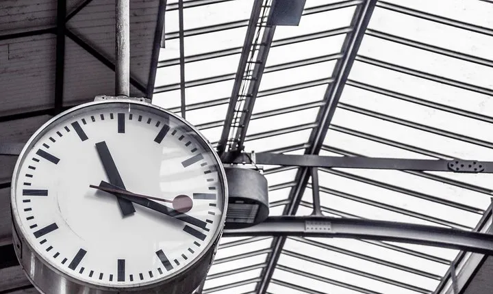 Private Arrival or Departure Transfer: Heathrow Airport to London City Airport