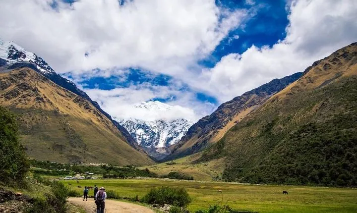 Salkantay Trek to Machu Picchu (4 Days)