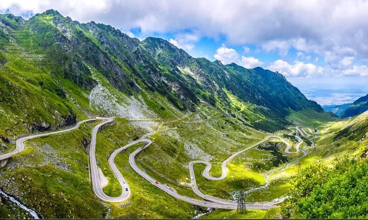 Small group - Transfăgărășan - Top Gear Road, max 7 tourists