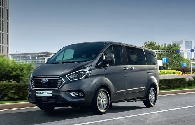 Transfer from Airports in Istanbul to Hotels by Private Minivan