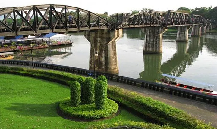Bangkok Join Kanchanaburi-VIP Seat Train Riding, Long tail boat