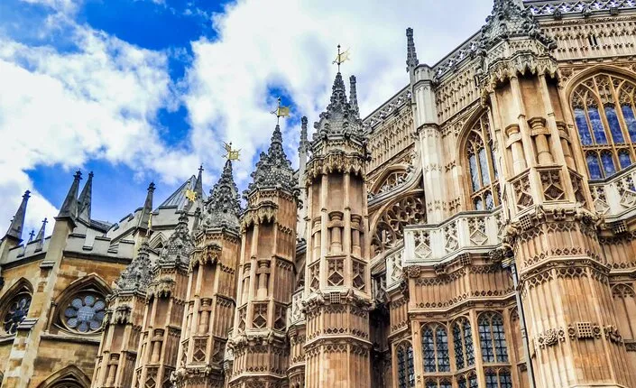 Historical London’s Mysteries Self-Guided Walking Tours