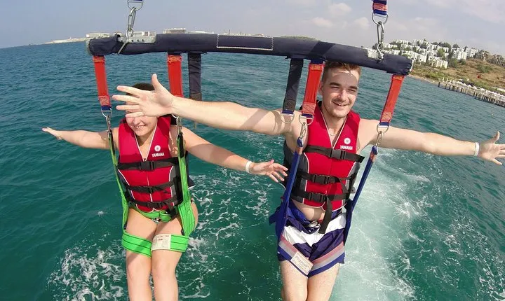 Parasailing, Snorkel Cruise, Sharks and Stingrays Encounter Tour