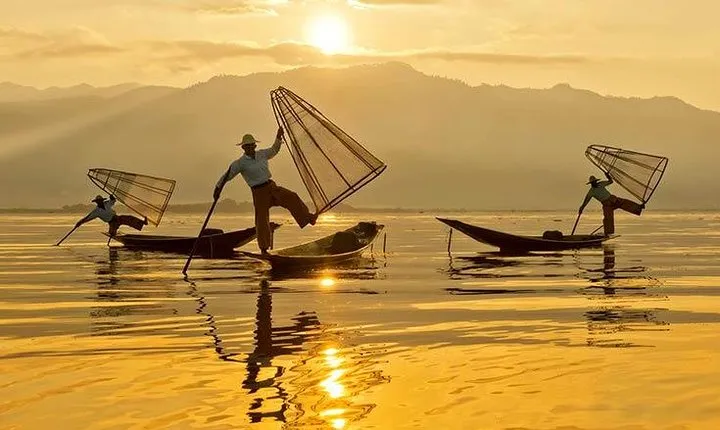 Best experience out on Beautiful Inle Lake