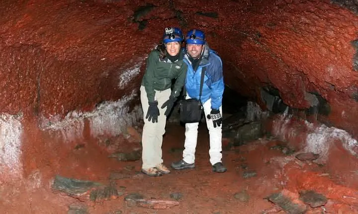 Lava Tunnel Caving & Snorkeling in Silfra with Transfer | Free Photos