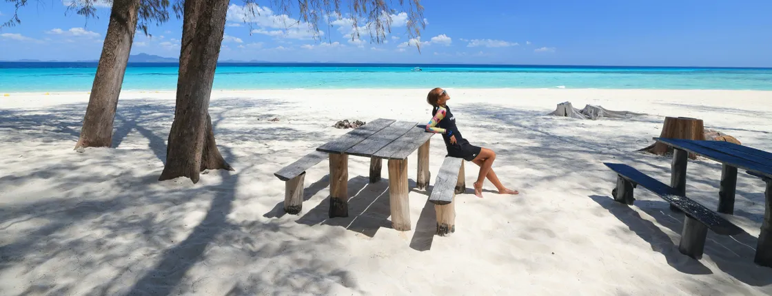 Phi Phi, Pileh Lagoon and Bamboo Island by Speedboat