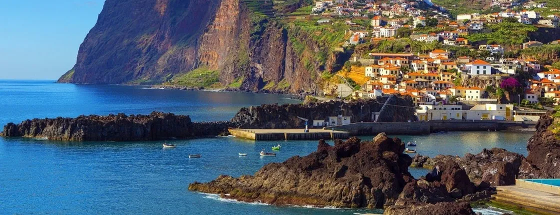 Sunrise tour with breakfast to the east and west of Madeira