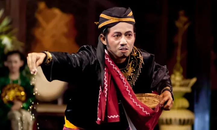 Full-Day Private Indonesian Cultural Tour of Jakarta