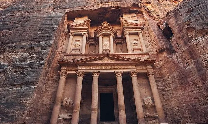 Petra Day Tour