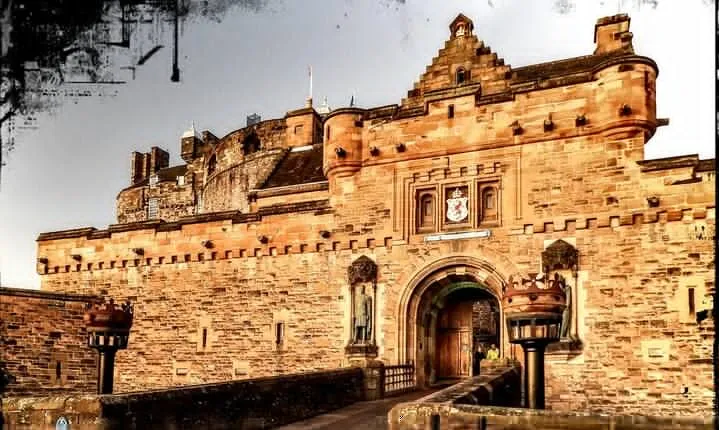 Edinburgh Castle Guided Tour - Tickets Included