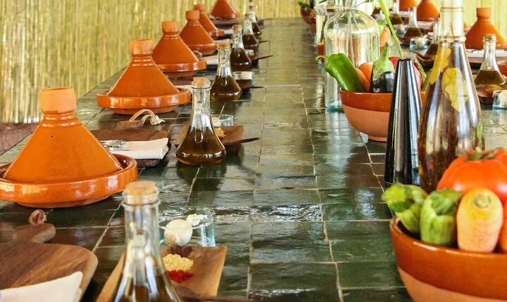 Ecological cooking class & swimming pool
