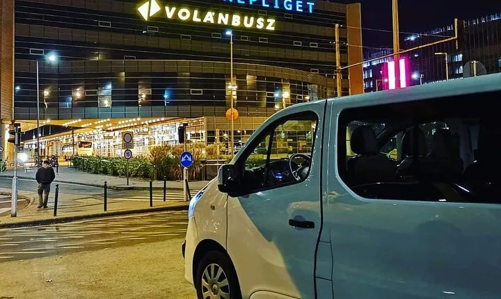 From Krakow to Budapest Airport Private Transfer