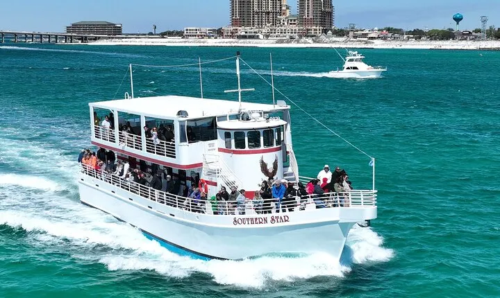 Southern Star Dolphin Cruise in Destin