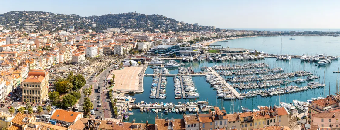 Private Provence full day trip from Cannes port