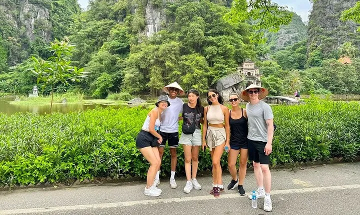 Ninh Binh Highlights Tour with Lunch - Small Group's Best Choice