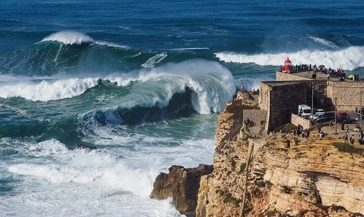 Excursion in Nazaré Fátima and Óbidos Village and Batalha Monastery