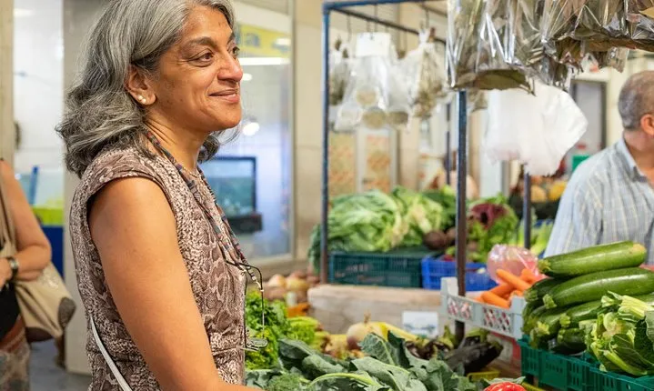 Lisbon Market Tour & Portuguese-Goan Cooking Class with Paula