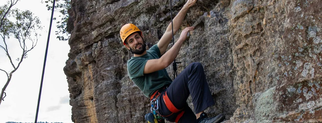 Full-day rock climbing adventure at Blue Mountains