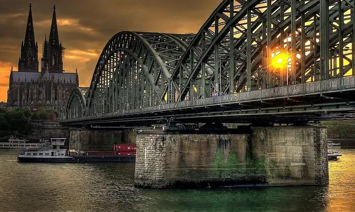 Cologne Like a Local: Customized Private Tour