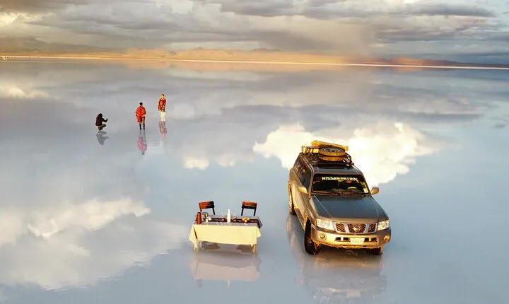 3 Days 2 Nights Uyuni Salt Flats by Bus from La Paz