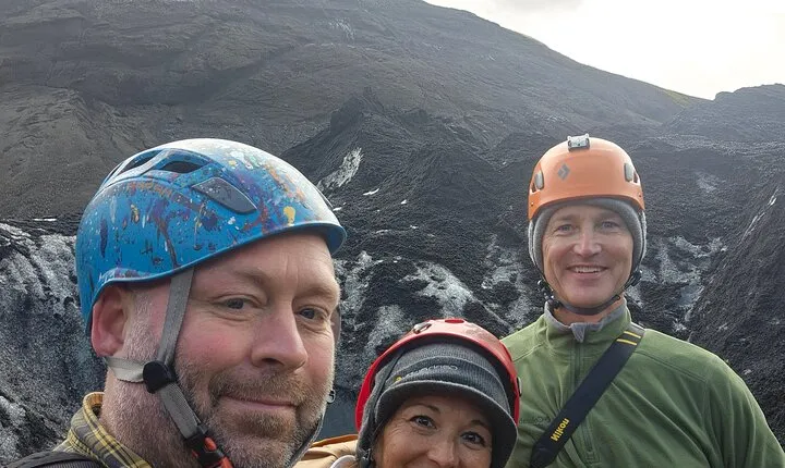 2 Days Private Tour to South Coast with Glacier Hike