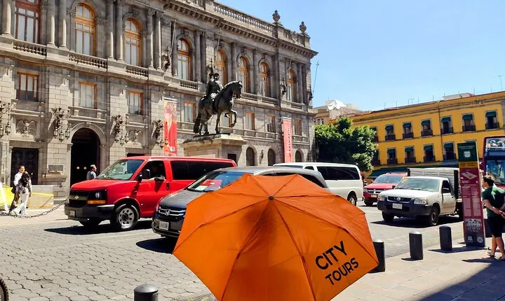 VIP City Tour In Mexico City Driver and Guide Included.
