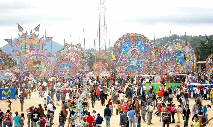 Day of The Dead: Kite Festival from Guatemala City or Antigua