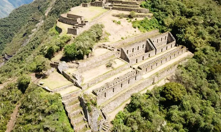 6-day Private Tour in Choquequirao - Machupicchu
