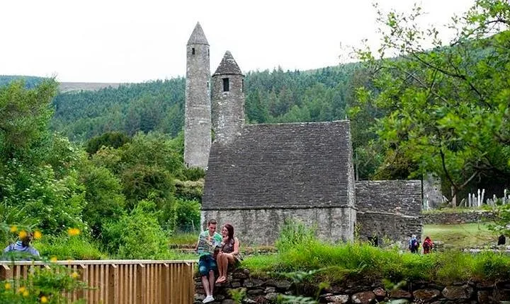 Glendalough & Wicklow Mountains Half Day Morning Tour from Dublin