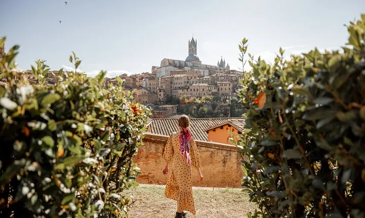 Siena and San Gimignano Tour from Rome